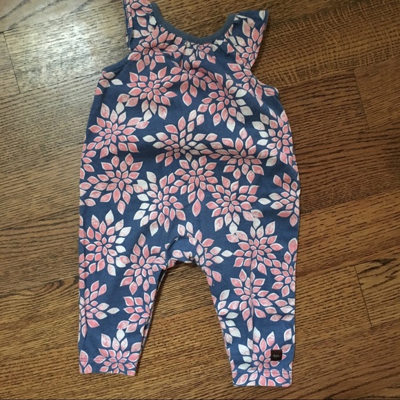 Tea Collection Alexis Wrap Romper - Picture 4 of 4